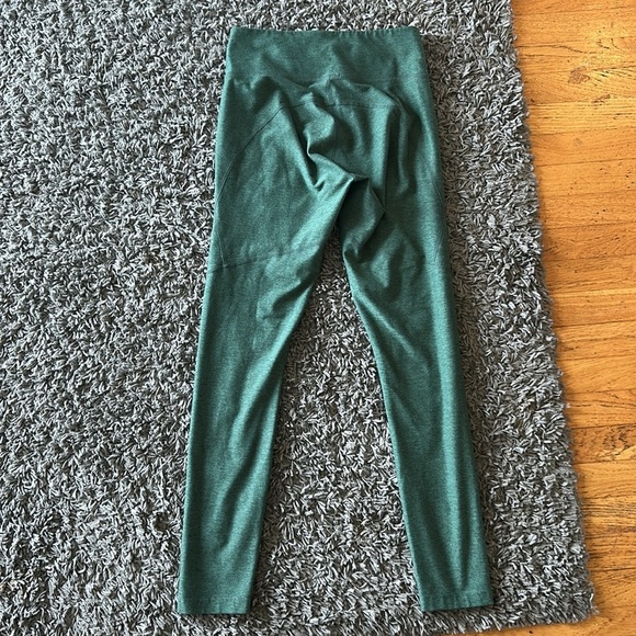 Outdoor Voices Hunter Green Leggings Pants Size Small - Picture 6 of 6